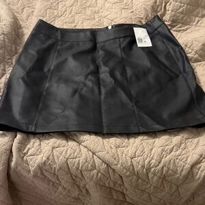 Forever 21 Black Mini Skirt
